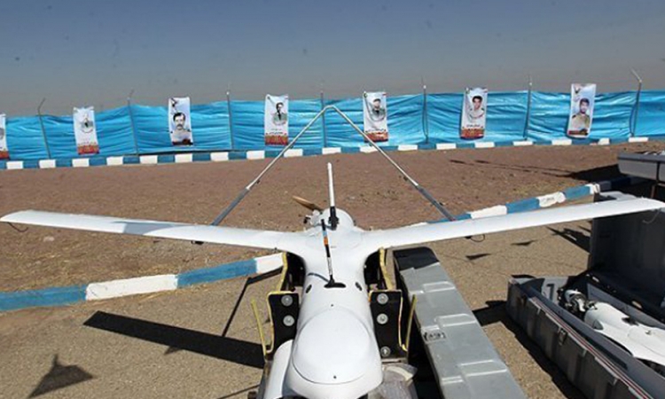 Iranska vojska testirala samoubilački dron
