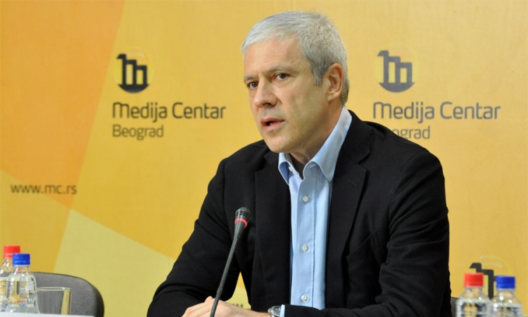 Tadić: Ne ulazim u Vladu Srbije   