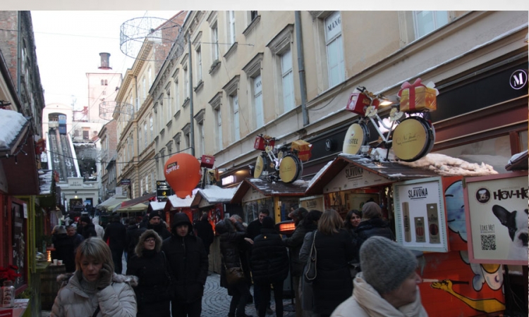 Zagreb se "zagrijava" za najluđu noć u godini