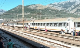 Teško povrijeđen muškarac na željezničkoj stanici