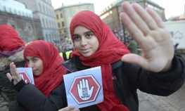 Demonstranti traže da se prekinu napadi na džamije u Švedskoj