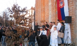 Služeno večernje u hramu Svetog Georgija na Paprikovcu