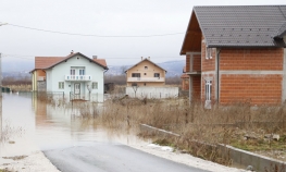 Rijeke se povlače, nevolje i strah ostaju