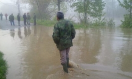 Rijeke se povlače u korita