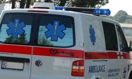 U sudaru automobila i voza povrijeđeno pet osoba