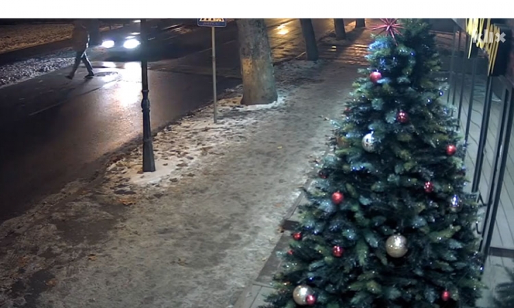 Nadzorne kamere snimile trenutak kada je udaren pješak u Zenici