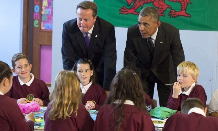 Kameron: Obama me nekad zove "brate"