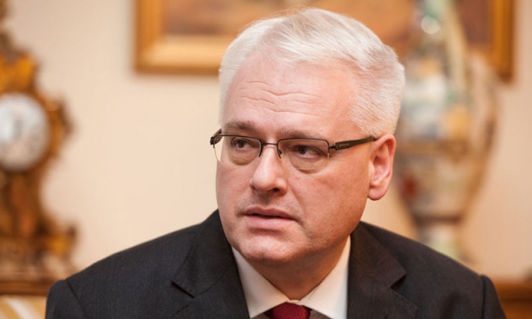 Josipović: Uredno i s najboljim željama predat ću dužnost Grabar Kitarović