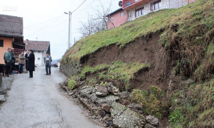 Klizište u Goraždu ugrozilo nekoliko kuća