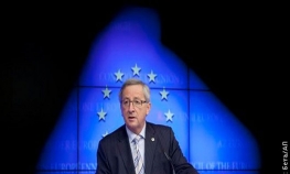 Junker otkazuje trojku za Grčku