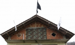 SIPA ušla u Maoču: Zastave Islamske države moraju biti skinute