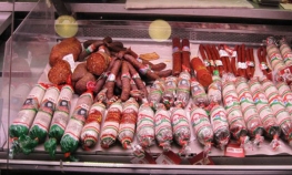 U sudu u Obrenovcu prodaju kulen, parfeme i deterdžent
