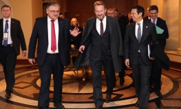 Ivanić i Izetbegović informisali Jia o reformskim procesima