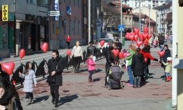 M:tel baloni u obliku srca za Dan zaljubljenih