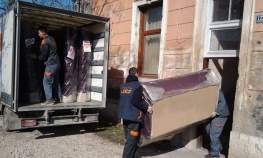 Za poplavljene 20 kreveta od "delija"