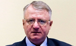 Šešelj: Interoplova poternica, nastavak pritska na vladu