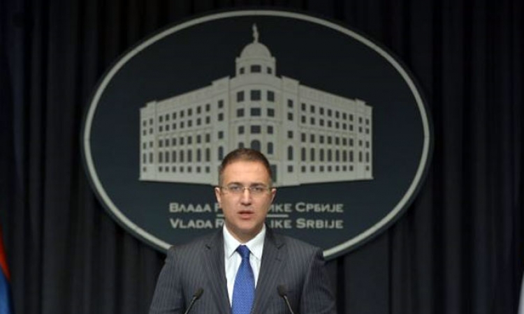 Stefanović: 60.000 Albanaca želi srpski pasoš