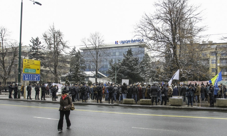 Niko ne rješava nagomilane socijalne probleme