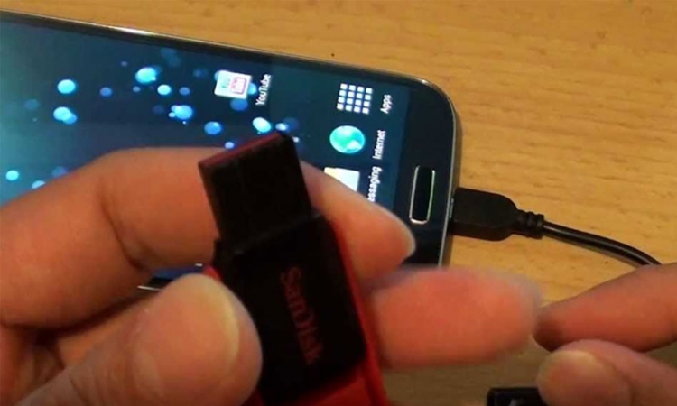 Koristite USB stik na svom Androidu