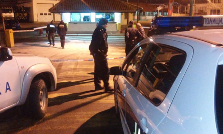 VMA: Povrijeđeni policajac i vozač stabilno