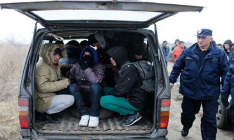 Mađarska usvaja zakon protiv imigranata