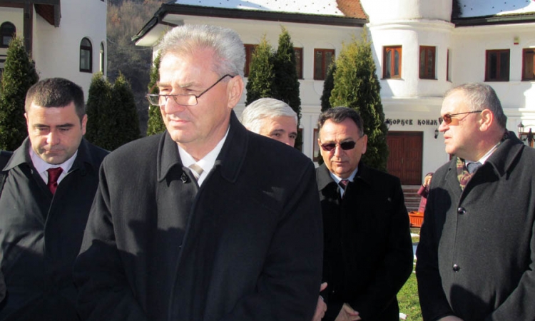 Savanović: Ne dovoditi u pitanje slobodu srpskog naroda