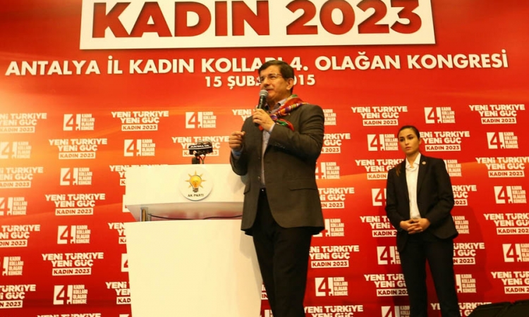 Davutoglu: Polomiti ruke onima koji ih dižu na žene