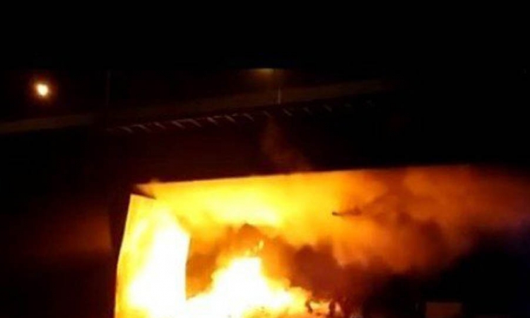 Požar gasili 12 sati, ispitivanje stanja mosta