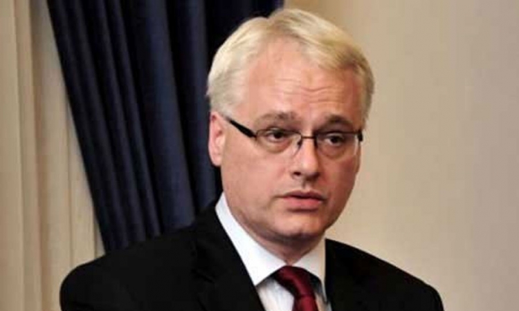 Josipović: Ustaška zmija ne spava