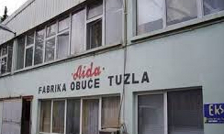 Radnici Aide i danas ispred Vlade Tuzlanskog kantona