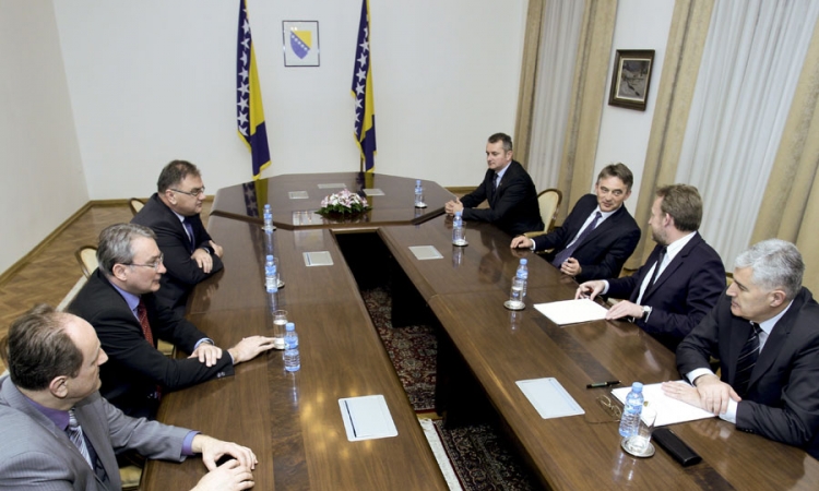 Sporno Ministarstvo civilnih poslova