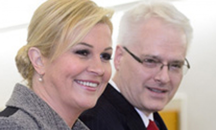 Grabar-Kitarović preuzela dužnost od Josipovića