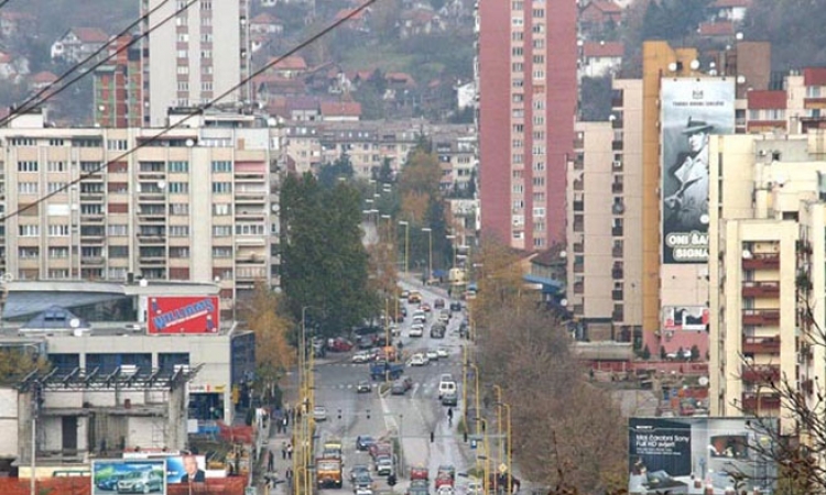 Tuzla: Poslanici biraju vladu, policija čuva zgradu