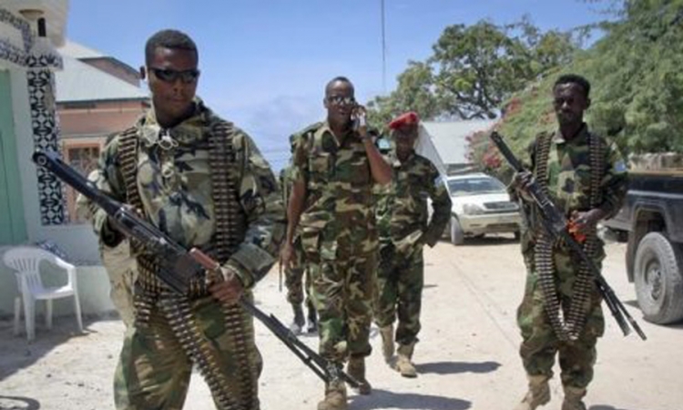 Najmanje šest osoba poginlo u napadu na Mogadiš