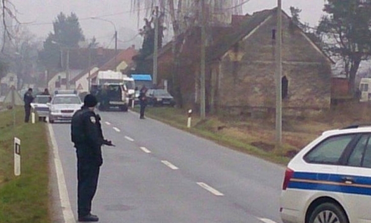 Bivši osuđenik ranio dvoje ljudi