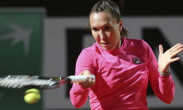Jankovićeva predala meč Kvitovoj u četvrtfinalu WTA turnira u Dohi