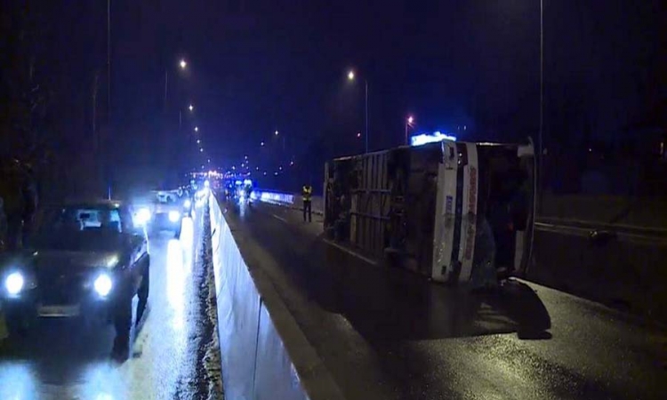 Putnici vrištali i dozivali pomoć