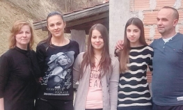 Tri sestre znaju samo za petice i desetke