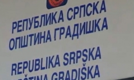 Grahovac ušao u kancelariju Skupštine opštine Gradiška