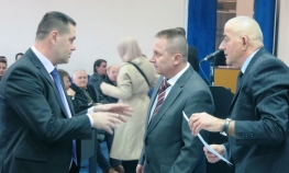 Direktori u TK plaćeniji od premijera