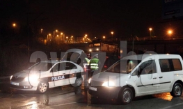 Teretni voz udario muškarca dok je prelazio prugu