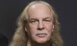 Preminuo klavijaturista benda "Three Dog Night"