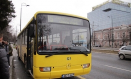 Putnik napao vozača GRAS-ovog autobusa nakon što mu je zatražio kartu