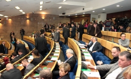 Nema uslova za vanrednu sjednicu   