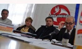 Policija i prosvjetari prijete štrajkom