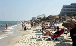 Država nije upozorila turiste na Tunis