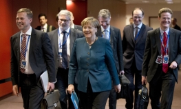 Merkel: Grčka se mora držati svakog paragrafa sporazuma
