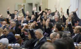 U Hrvatskoj od politike živi više od 35.000 ljudi
