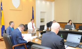 Pripremaju budžet da spriječe kolaps