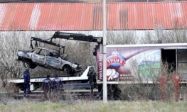 Gorili automobil i kamion nakon udesa